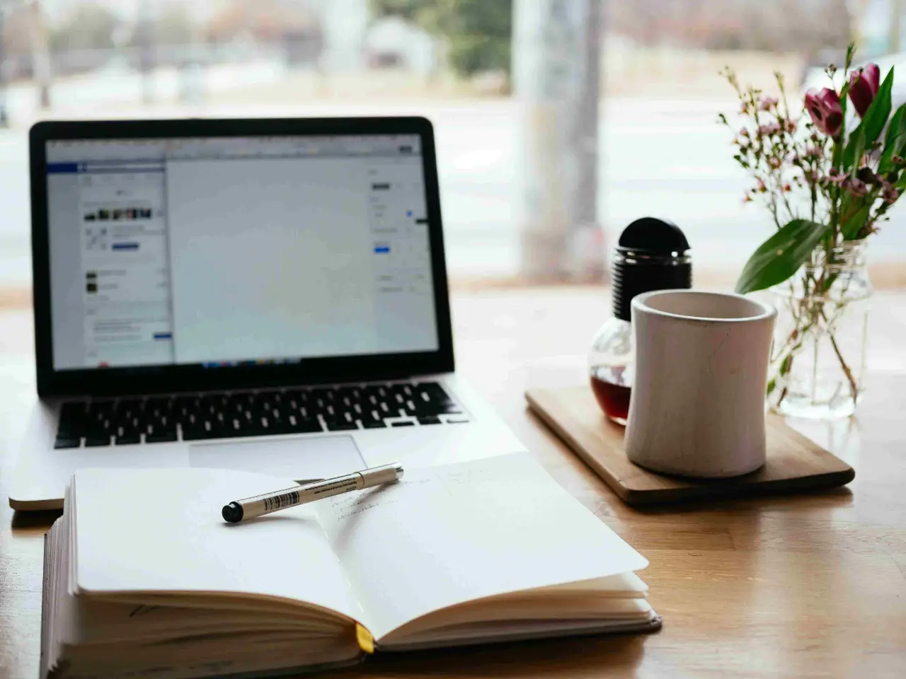 Four advantages of switching to digital contracts